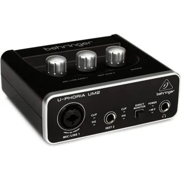 Звуковая карта Behringer UM2