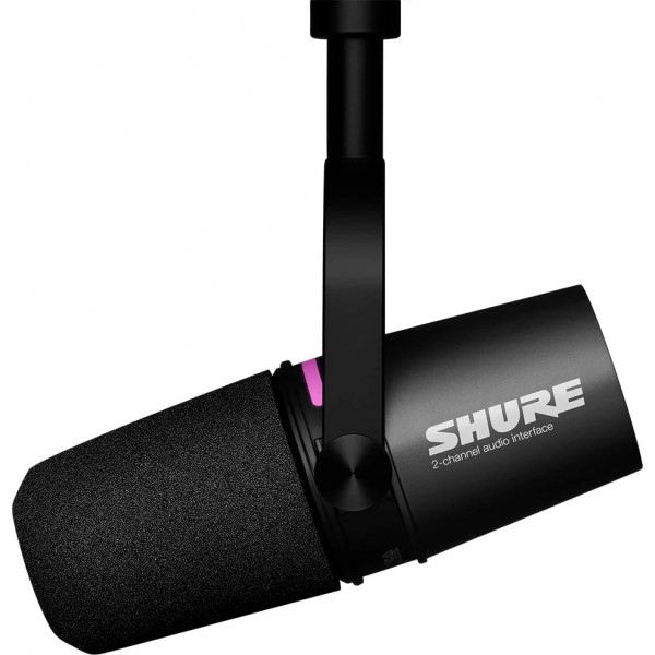 Микрофон со встроенным аудиоинтерфейсом Shure MV7i