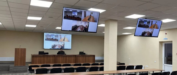 Как оборудовать конференц-зал для агрофирмы «Золотая Нива» за 6 недель при ограниченном бюджете
