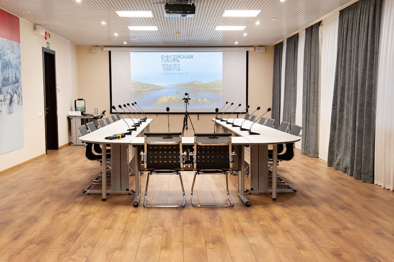 Комфортный конференц-зал для «Центра организационно-эксплуатационного обеспечения»