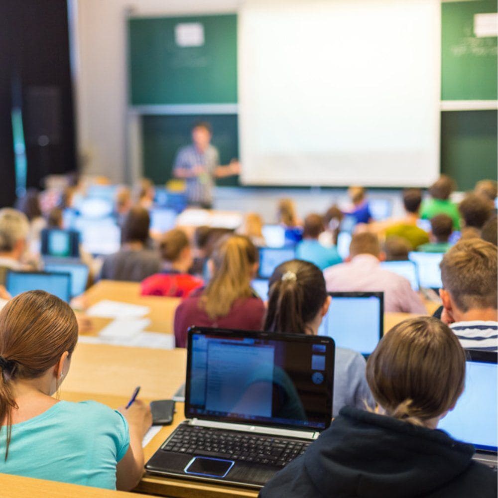 Школьная серверная