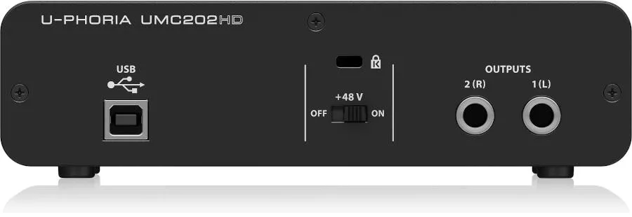Внешняя звуковая карта Behringer UPhoria UMC202HD